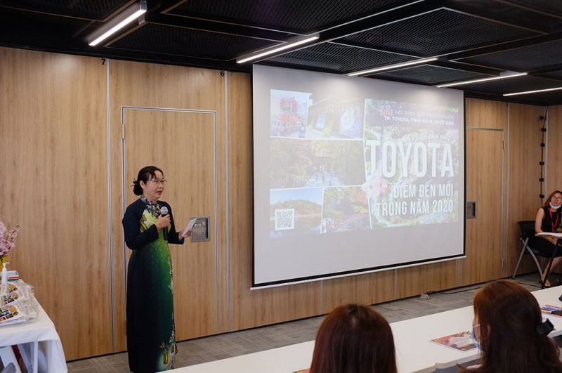 bà Huỳnh Ngọc Vân chia sẻ cảm nghĩ